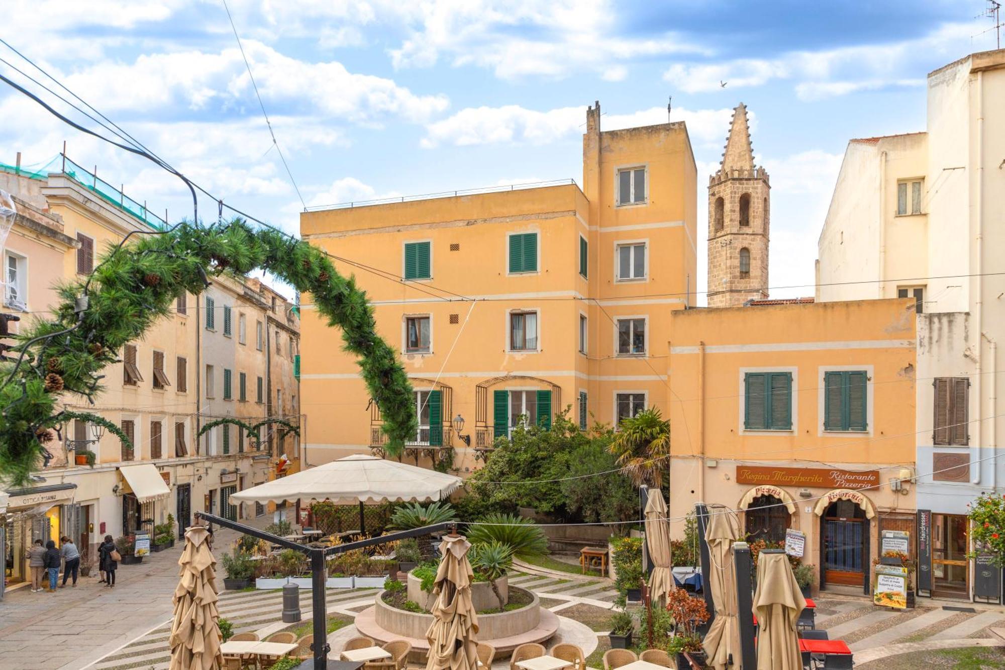 Casa Dei Liuti Luxury Guesthouse อาลเกโร ภายนอก รูปภาพ